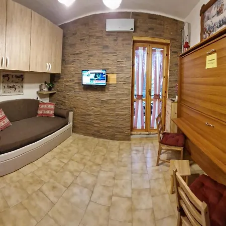 Casa Giovy Apartament *